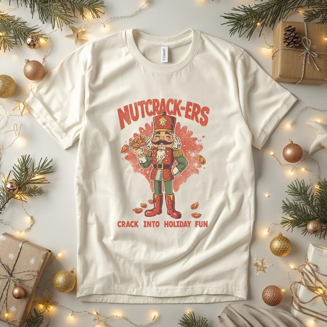 Nutcrack ers - Funny Christmas Nutcracker Pun Tri-Blend Shirt (Von Creator hochgeladen)