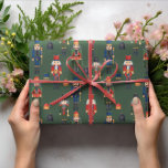 Nutcracker Christmas Geschenkpapier<br><div class="desc">Nutcracker Ballerina Weihnachtsverpackung,  so ein auffälliges Design.</div>