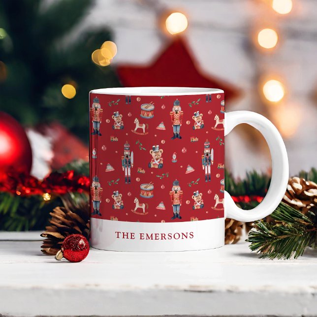 Nutcracker Holiday Tasse (Monogrammed Red Nutcracker Holiday Coffee Mug)