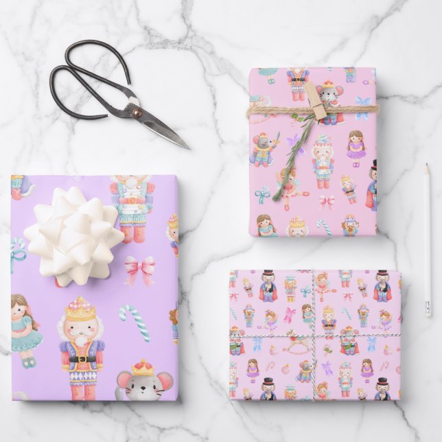 Nutcracker Muster Geschenkpapier Set (Vorderseite)