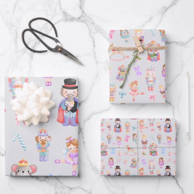 Nutcracker Muster Weihnachten Geschenkpapier Set (Vorderseite)