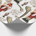 Nutcracker Suite Ballerina Christmas Let it Snow Geschenkpapier<br><div class="desc">Nutcracker-Soldaten mit "Nutcrackers and Ballerinas" und Drehbuch "Lass es schneien" in Gold!</div>