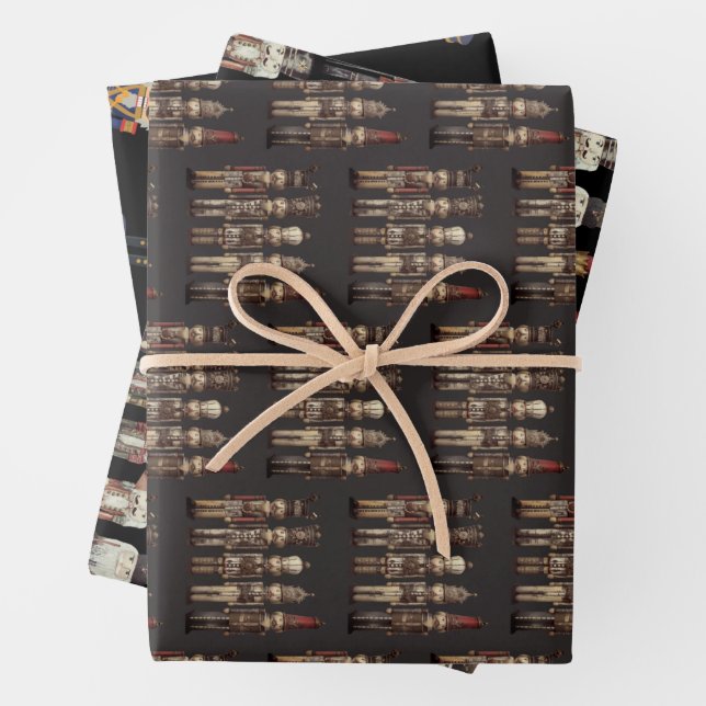 Nutcracker Trio Christmas Black Geschenkpapier Set (Beispiel)