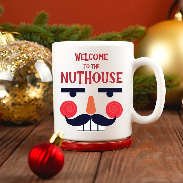 Nuthouse Funny Christmas Holiday Kleine Geschenk Zweifarbige Tasse (Von Creator hochgeladen)