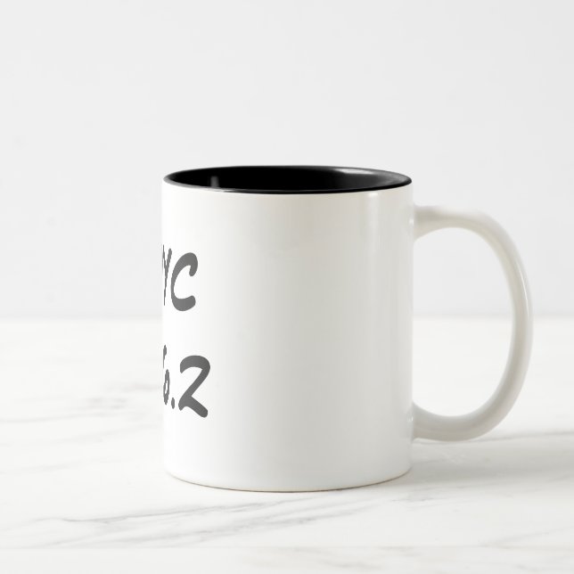 NYC 26,2 ZWEIFARBIGE TASSE (Rechts)