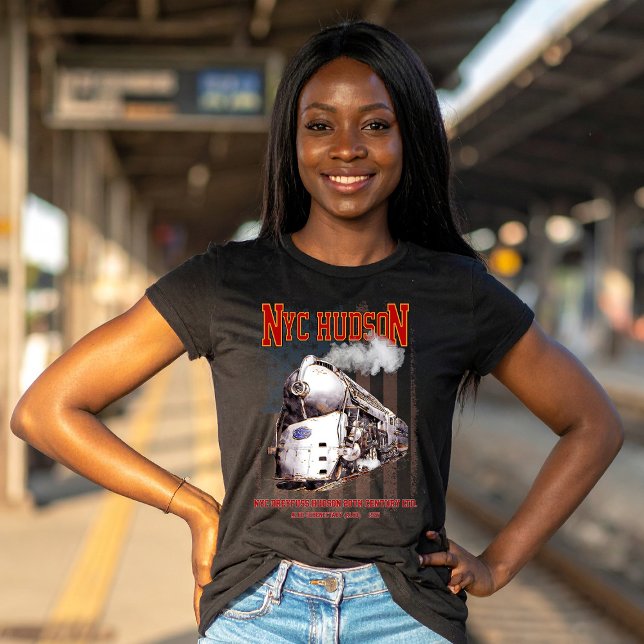 NYC Dreyfuss Hudson Locomotive. American flag T-Shirt (NYC Dreyfuss Hudson Locomotive. 20th Century Limited. Womens Basic T-Shirt)