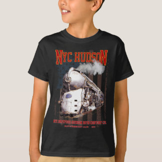 NYC Dreyfuss Hudson Locomotive. American flag T-Shirt