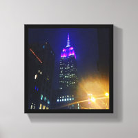 NYC Skycraper Lila Empire State Gebäude Night