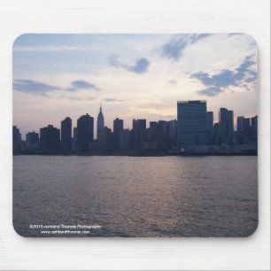 NYC Skyline auf dem East River Mousepad