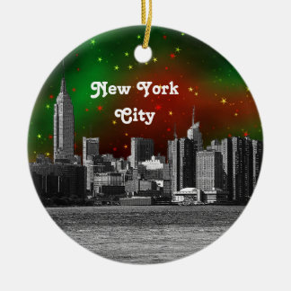 NYC Skyline Etched ESB Red and Green Starry Xmas Keramik Ornament