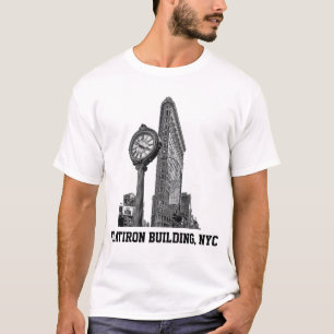 NYC-Skyline: Flatiron-Gebäude und Uhr T-Shirt