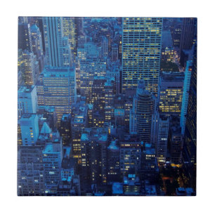 NYC Skyline, hohe Winkelsicht an der Dämmerung Fliese