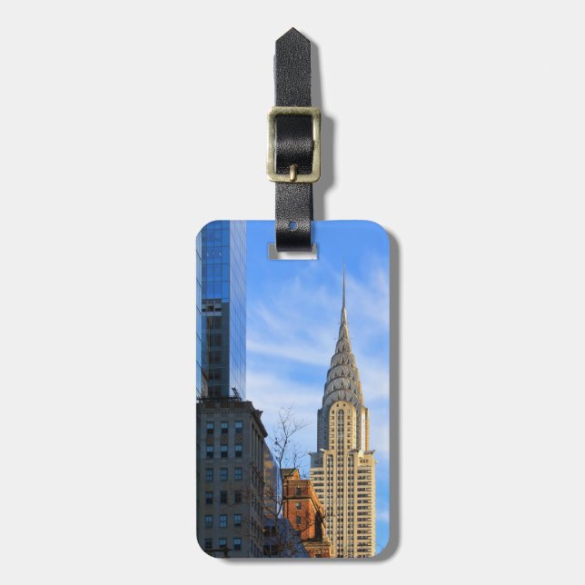 NYC Skyline: Midtown View of the Chrysler Gebäude Gepäckanhänger (Vorderseite vertikal)