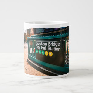 NYC-Tasse - Originalfotografie von Tony Cardenas Jumbo-Tasse