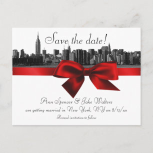 NYC Wide Skyline Etched BW Dark Red Save the Date Ankündigungspostkarte