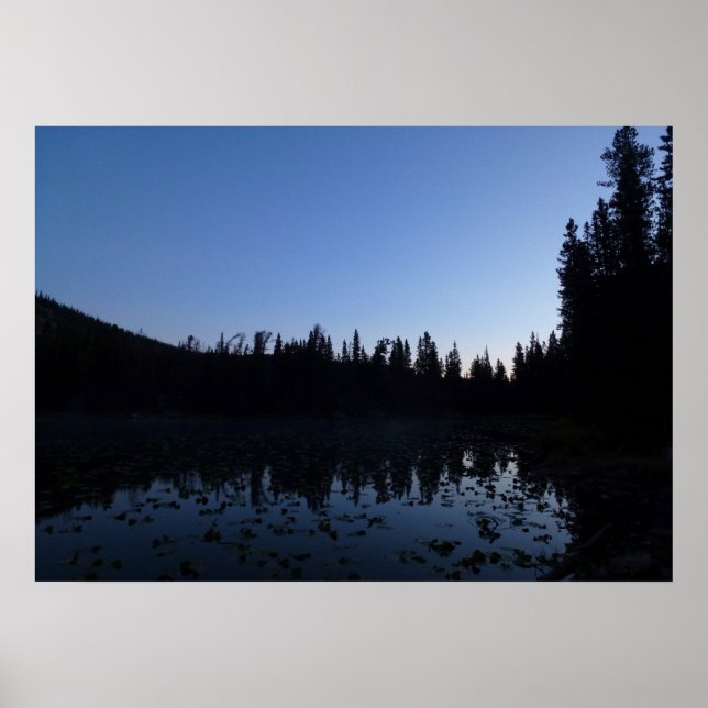 Nymph Lake at Dawn Poster (Vorne)