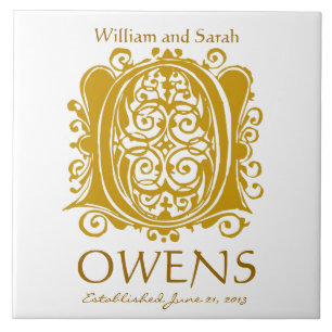 O Gold Monogramm auf Weiß - Namen Hochzeitdatum Ti Fliese