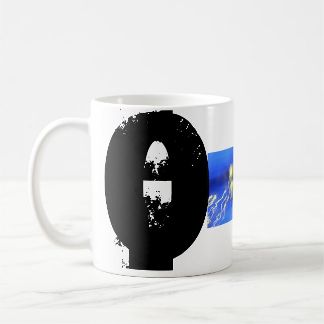 O Monogram Typographic Grunge Tasse (Links)