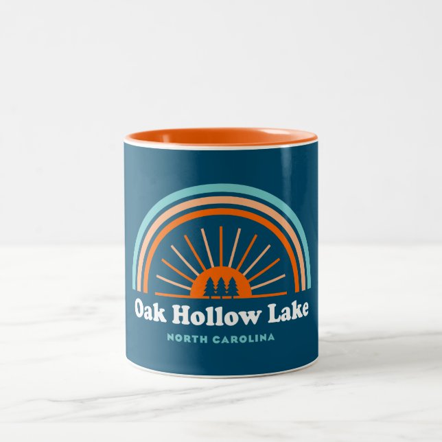 Oak Hollow Lake North Carolina Rainbow Zweifarbige Tasse (Mittel)