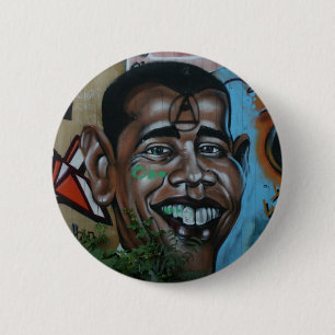 Obama-Graffiti Button
