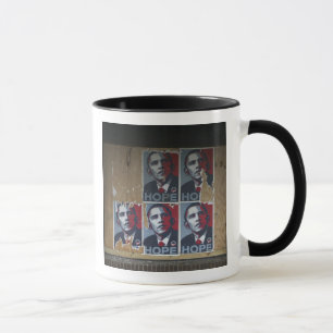 Obama unterzeichnet herein ein verschaltes Fenster Tasse