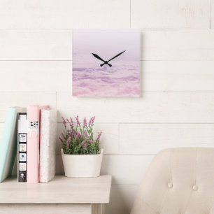 Oben in den Pastellwolken 2 Quadratische Wanduhr
