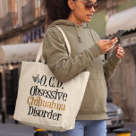 Obsessive Chihuahua-Störung Jumbo Stoffbeutel<br><div class="desc">Ich bin besessen von niedlichen Chihuahua-Hunden,  meine Lieblingshunde züchtet. Ein lustiges Geschenk für einen Chihuahua-Besitzer,  der für Liebhaber eines Haustieres die Obsessive Chihuahua-Störung liest.</div>