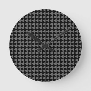Obsidian-Pfeil, minimalistisches geometrisches Sch Runde Wanduhr