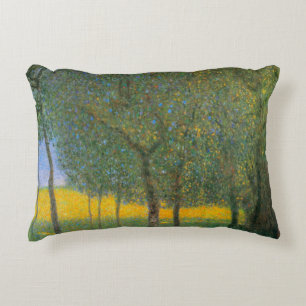 Obstbäume von Gustav Klimt, Vintage Art Nouveau Dekokissen