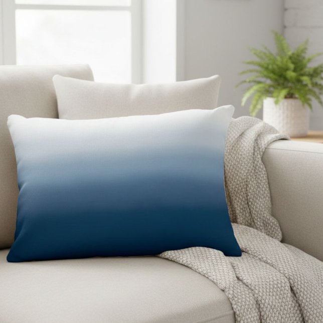 Ocean Blue Gradient Decorative Pillow - Cafécore Dekokissen (Von Creator hochgeladen)