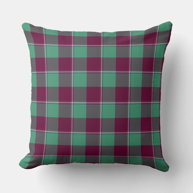Ocean Green and Mulberry Wood Burgundy Plaid Kissen (Vorderseite)