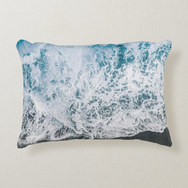 Oceanic Serenity Beach Water Pillow Dekokissen (Vorderseite)