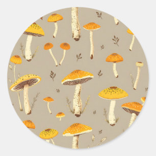 Ocker Gelber Pilz Whimsical Woodland Botanical Runder Aufkleber
