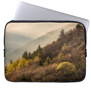 Oconaluftee Valley Aussichtspunkt North Carolina Laptopschutzhülle