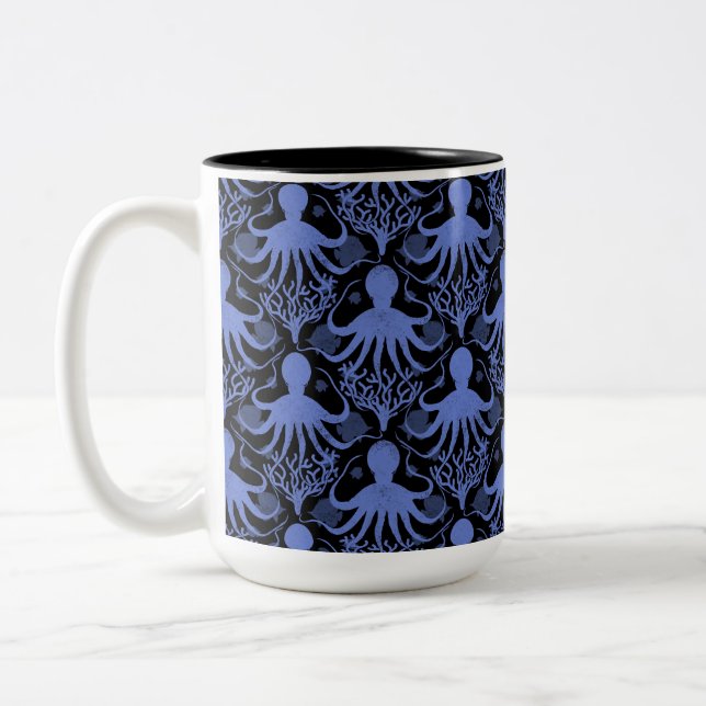 Octopus (dark background) zweifarbige tasse (Links)