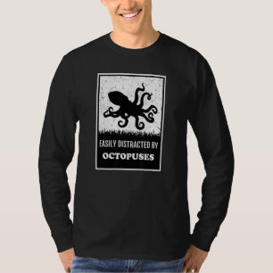 Octopus Tiefseearmut leicht vom Octo abgelenkt T-Shirt