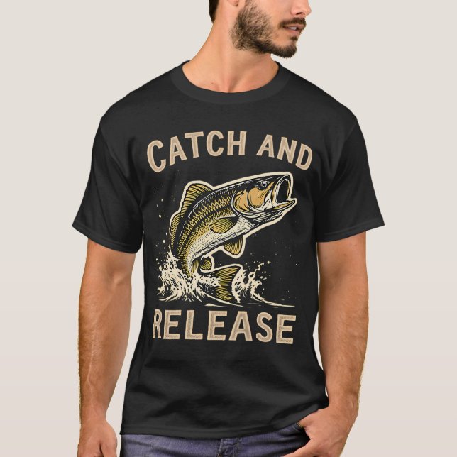 Off The Hook Sport Fishing Design T-Shirt (Vorderseite)