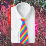 Öffentliche Fahne, Streifen und Stolz Krawatte<br><div class="desc">Neck Tie (Business): Pansexual Flag & Pride Community Symbol für die pansexuelle Gemeinschaft,  um ihre Sichtbarkeit und Anerkennung zu erhöhen und sich von Bisexualität zu unterscheiden. Die Farben Cyan,  Magenta und Gelb stehen für diejenigen,  die sich als Männer,  Frauen und nicht binäre Menschen identifizieren.</div>