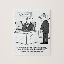Office Accountant Gefragt, um bei einem Darts Matc Puzzle