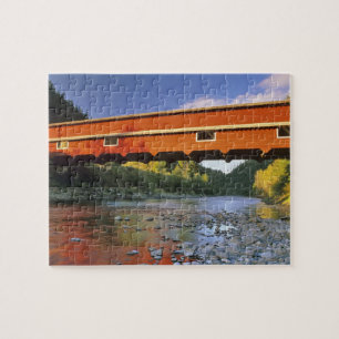 Office Covered Bridge ist die längste in Oregon be Puzzle