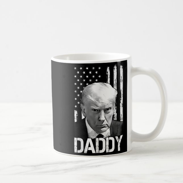 Official 2025 Trump Daddy _2  Kaffeetasse (Rechts)