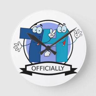 Officially 74 Birthday Banner Runde Wanduhr