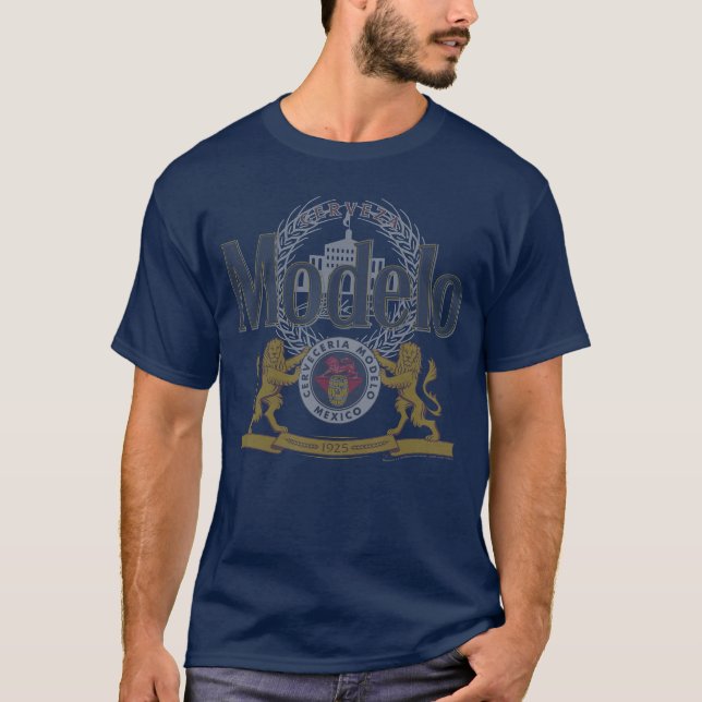 Officially Licensed Modelo Classic Casual T-Shirt (Vorderseite)