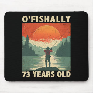 Offiziell 73 Jahre alt 1952 Angeln Fischer 73. Mousepad