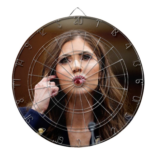 Offiziell Kristi Noem Dartscheibe (vorne)