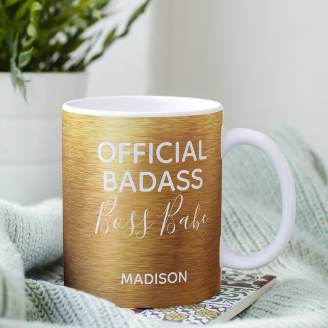 Offizieller Badass Boss Babe Metallic Gold Name Kaffeetasse (Von Creator hochgeladen)