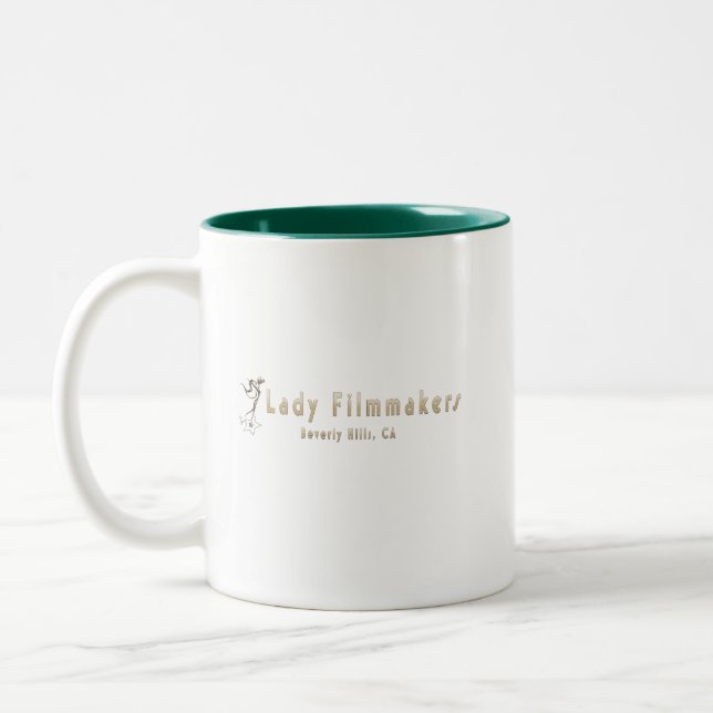 Offizielles Lady-Filmaker-Logo mit Beverly Hills T Zweifarbige Tasse (Links)