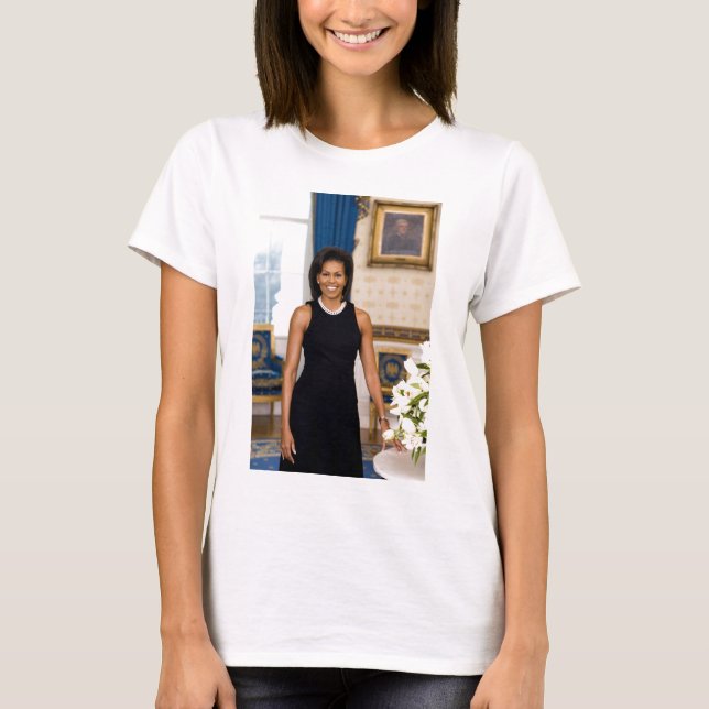 Offizielles Portrait von First Lady Michelle Obama T-Shirt (Vorderseite)