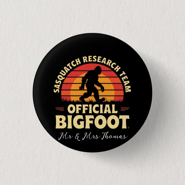 Offizielles Sasquatch Research Team: Bigfoot Jäger Button (Vorderseite)