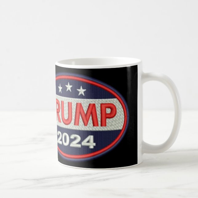 Offizielles Trump-Emblem 2024 Kaffeetasse (Rechts)